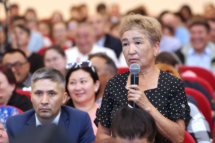 a8a76406-7c58-41c1-8f3a-ffac1c4815db