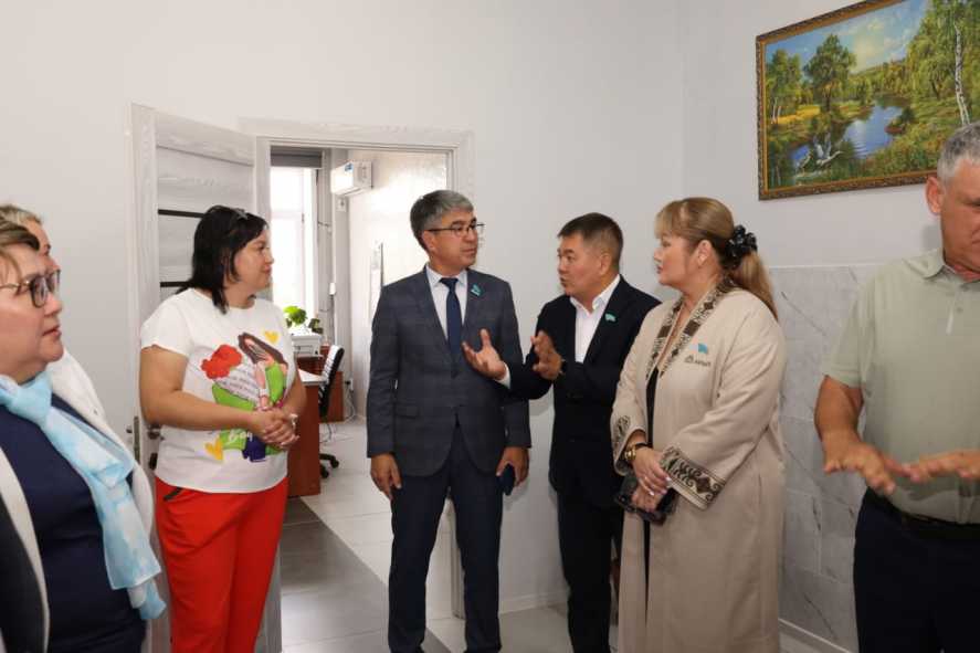 9ae6af25-9da7-43d0-9840-8b1f0a1f4fae