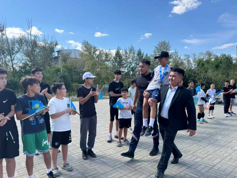 af7cf0f3-c95d-4915-b6a4-48f3e6b7b583