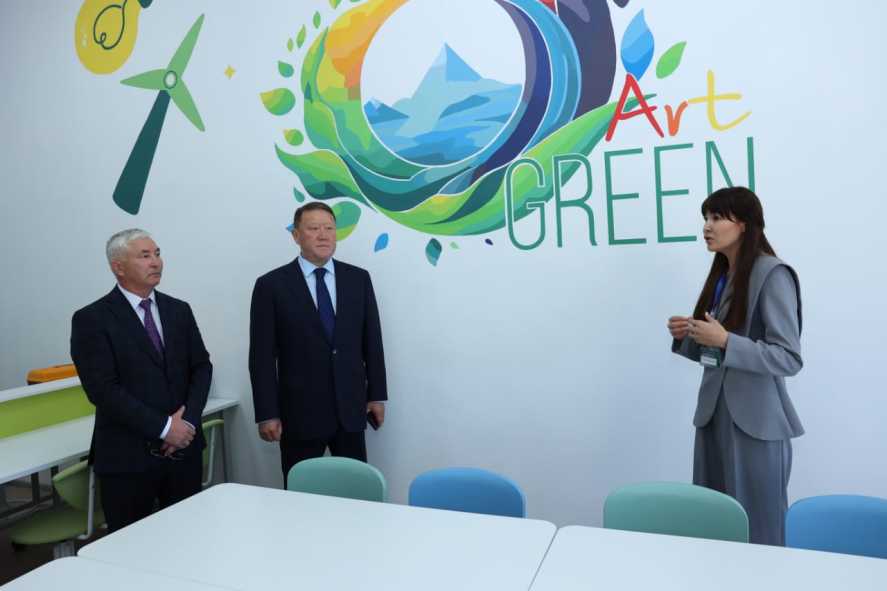 7f73db4d-08f3-4217-81c8-814e51432a15