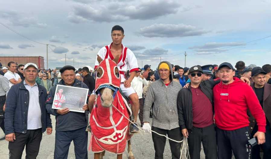 bc4bdaa9-4d62-4f80-8dbd-0b402ceee564