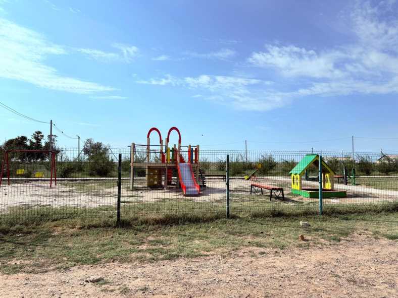 dc5dcc3c-6e90-452b-9cd6-b8cd5cb36aa2