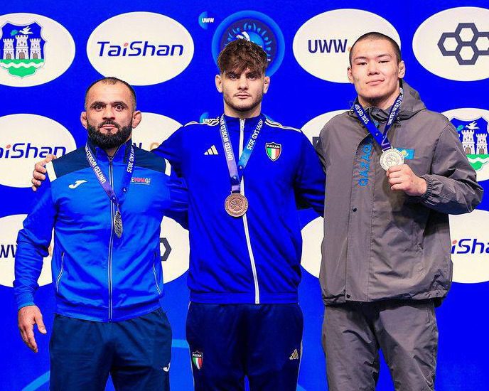 1784eeaa-a674-4bb1-a98c-11cca2b99483