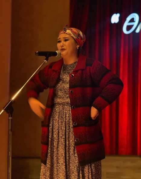 Әйелдердің клиторлық мастурбациясының жақыннан