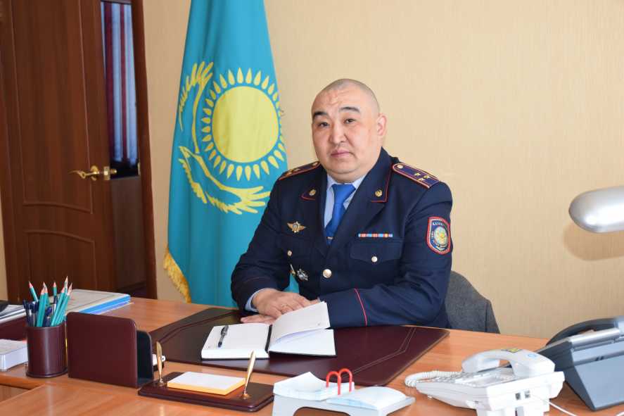 Начальник РОП, полковник полиции Кайрат Абдикаликов.